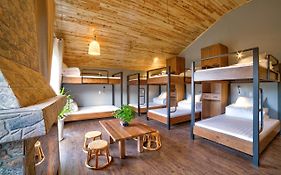 Lustig Hostel